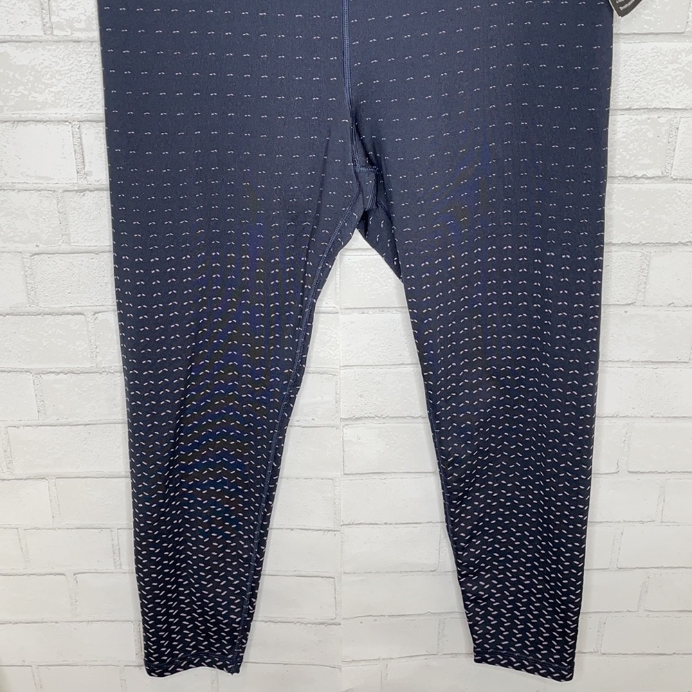 Gap Fit Navy Winterbrush 7/8 Legging *TALL - Picture 4 of 14